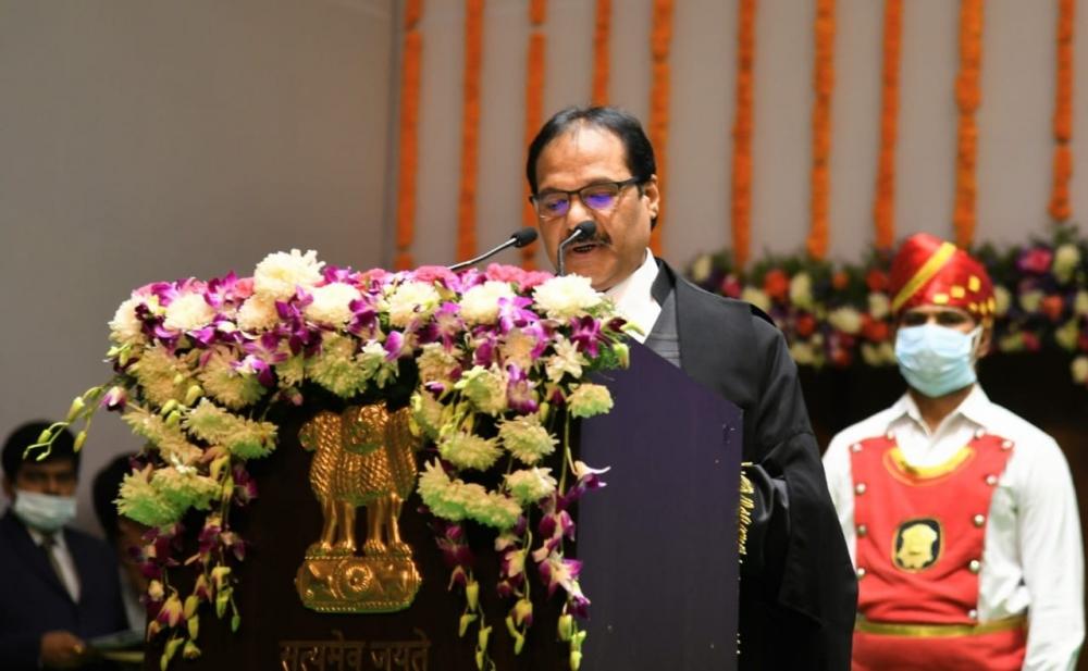 The Weekend Leader - Prashant Mishra sowrn-in as Chief Justice of Andhra Pradesh HC